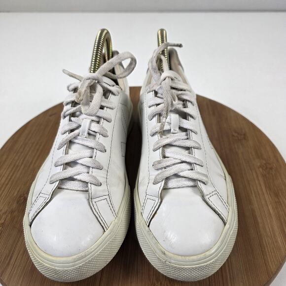 Veja Leather Shoes Womens Size 7 EU 38 White‎ Low Top Lace Up Casual Sneakers - Picture 3 of 16